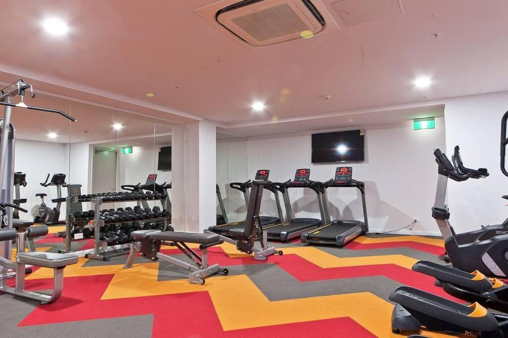 Four Bedroom Apartment With Facilities In Olympic Park Cité de Cité de Sydney Extérieur photo